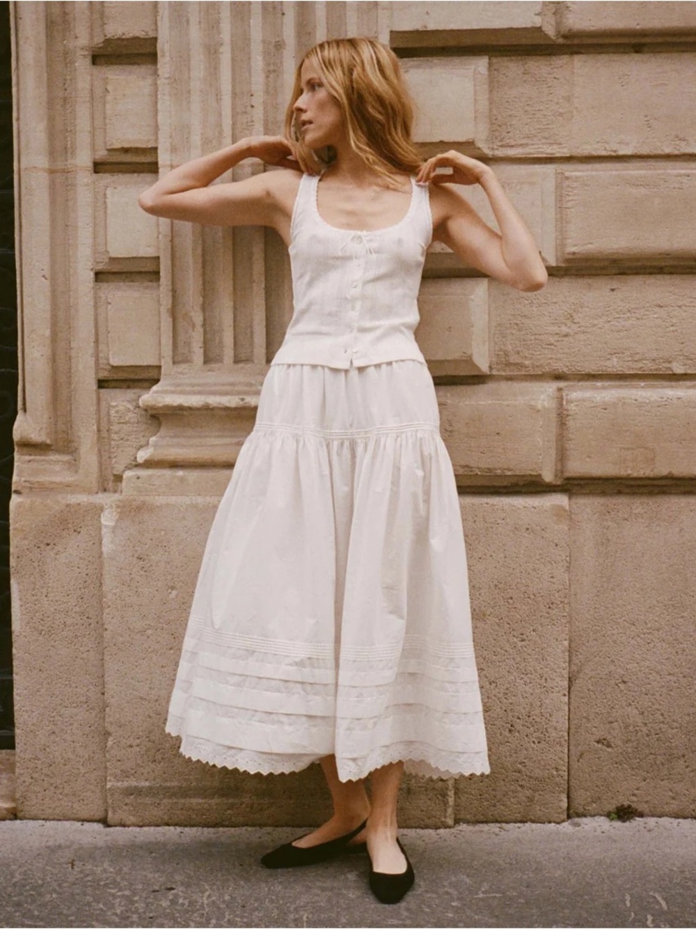 Doen White Sebastiane Skirt in Powder